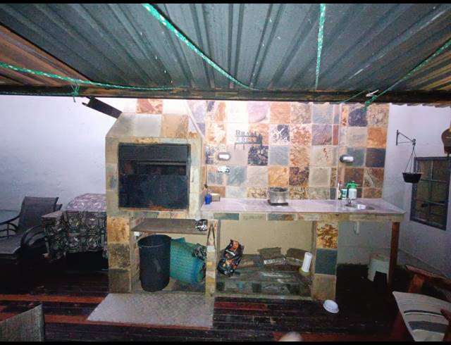 3 BEDROOM HOUSE FOR SALE IN SAFARI GARDENS